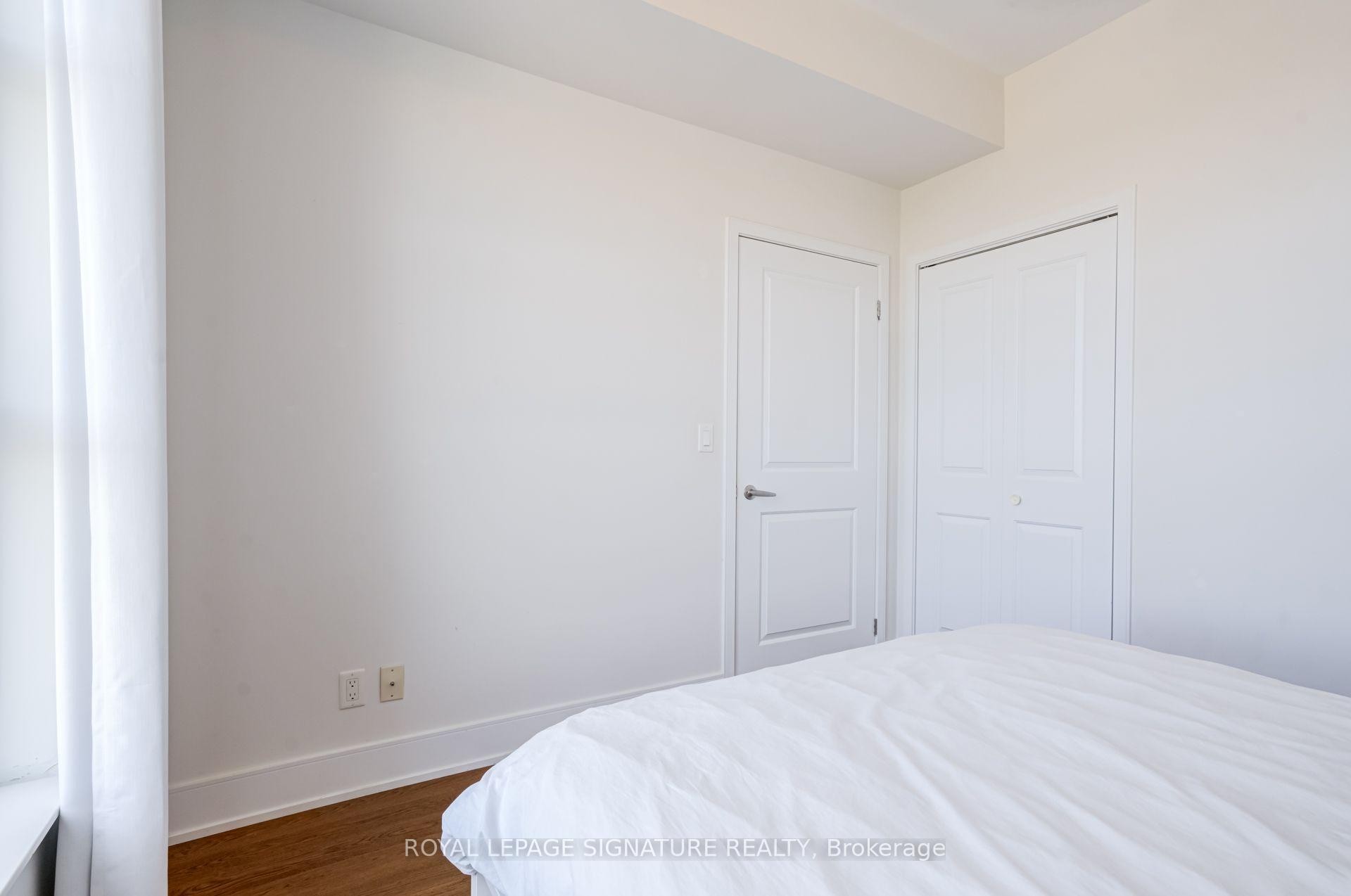 506-144 Park Street, Waterloo, ON - Indoor Photo Showing Bedroom