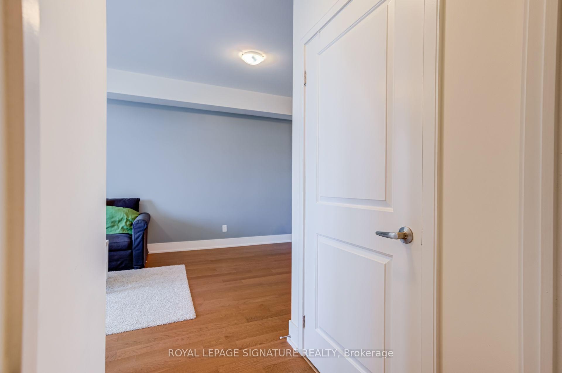 506-144 Park Street, Waterloo, ON - Indoor Photo Showing Other Room
