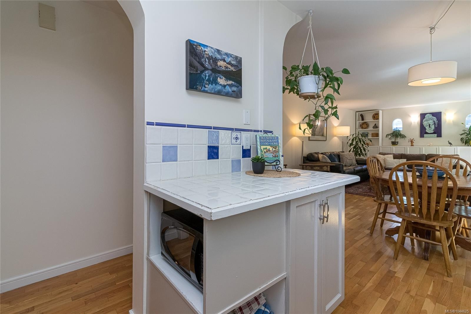 #B-1601 Haultain St, Victoria, BC - Indoor
