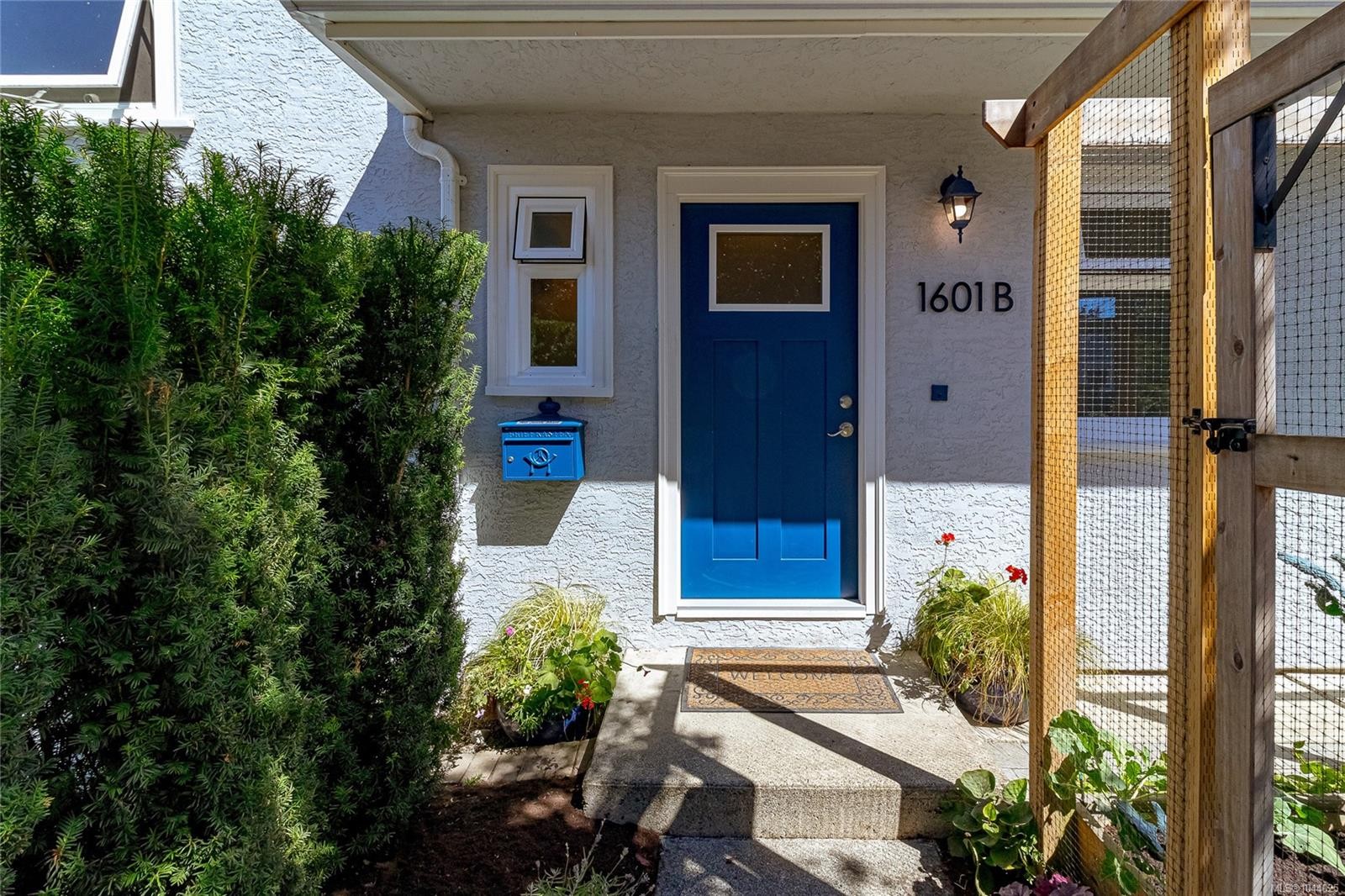 #B-1601 Haultain St, Victoria, BC - Outdoor