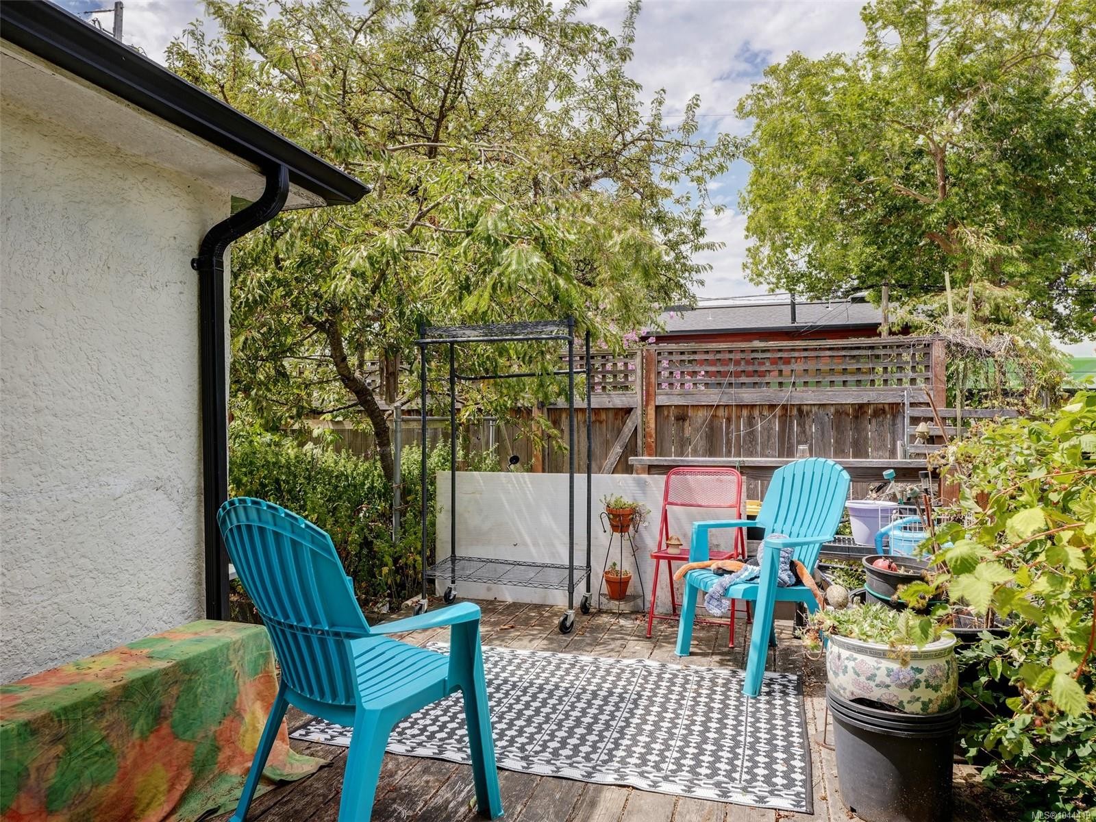 2607 Shelbourne St, Victoria, BC