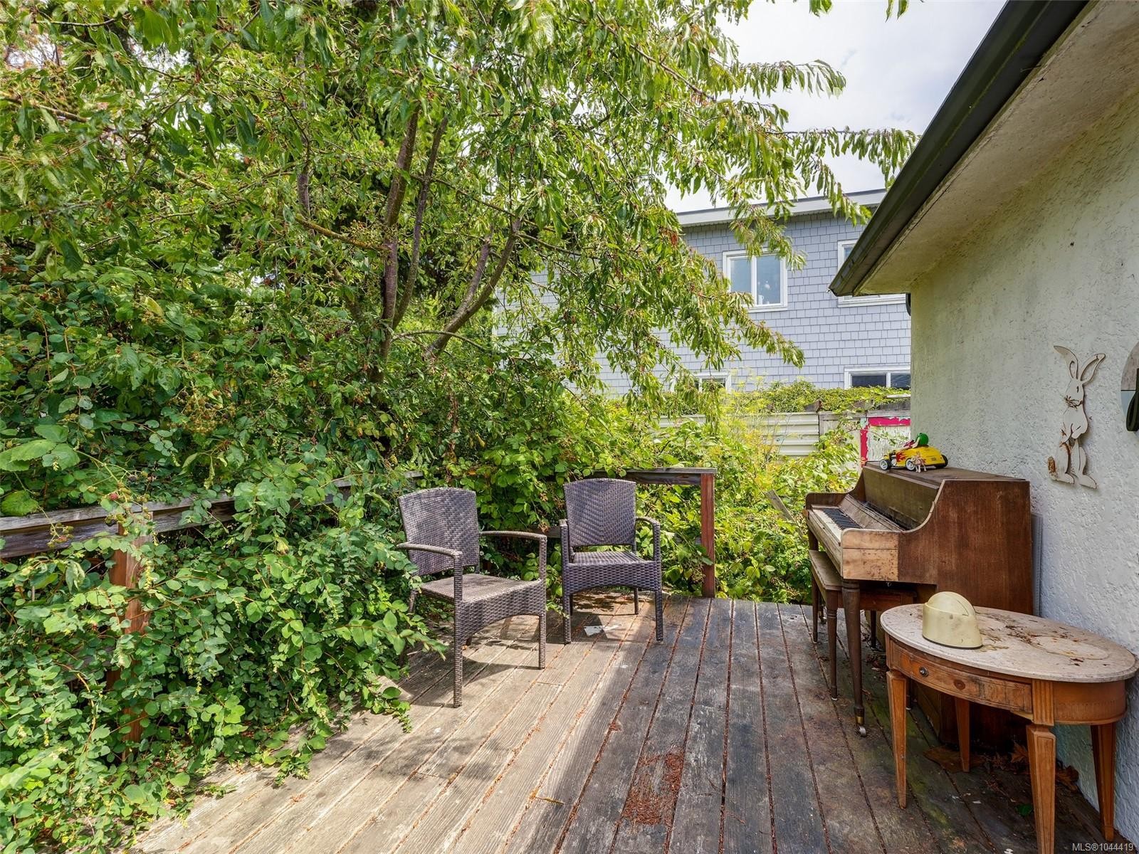 2607 Shelbourne St, Victoria, BC