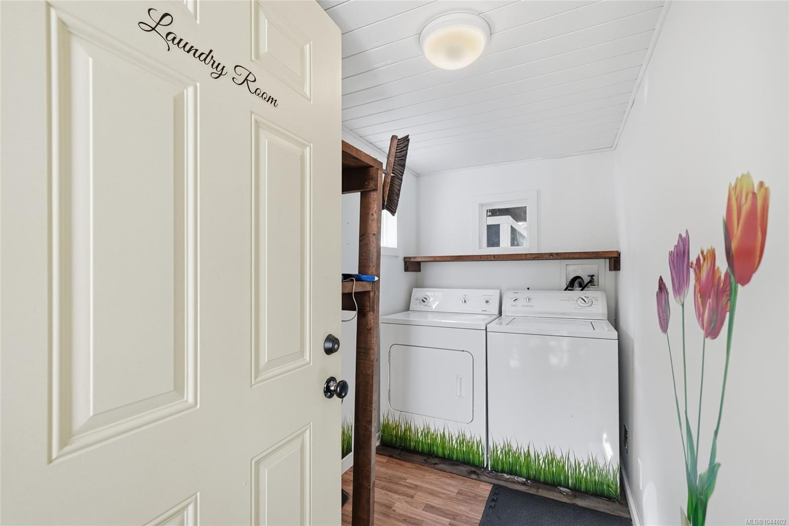 3970 Bovanis Rd, Bowser, BC