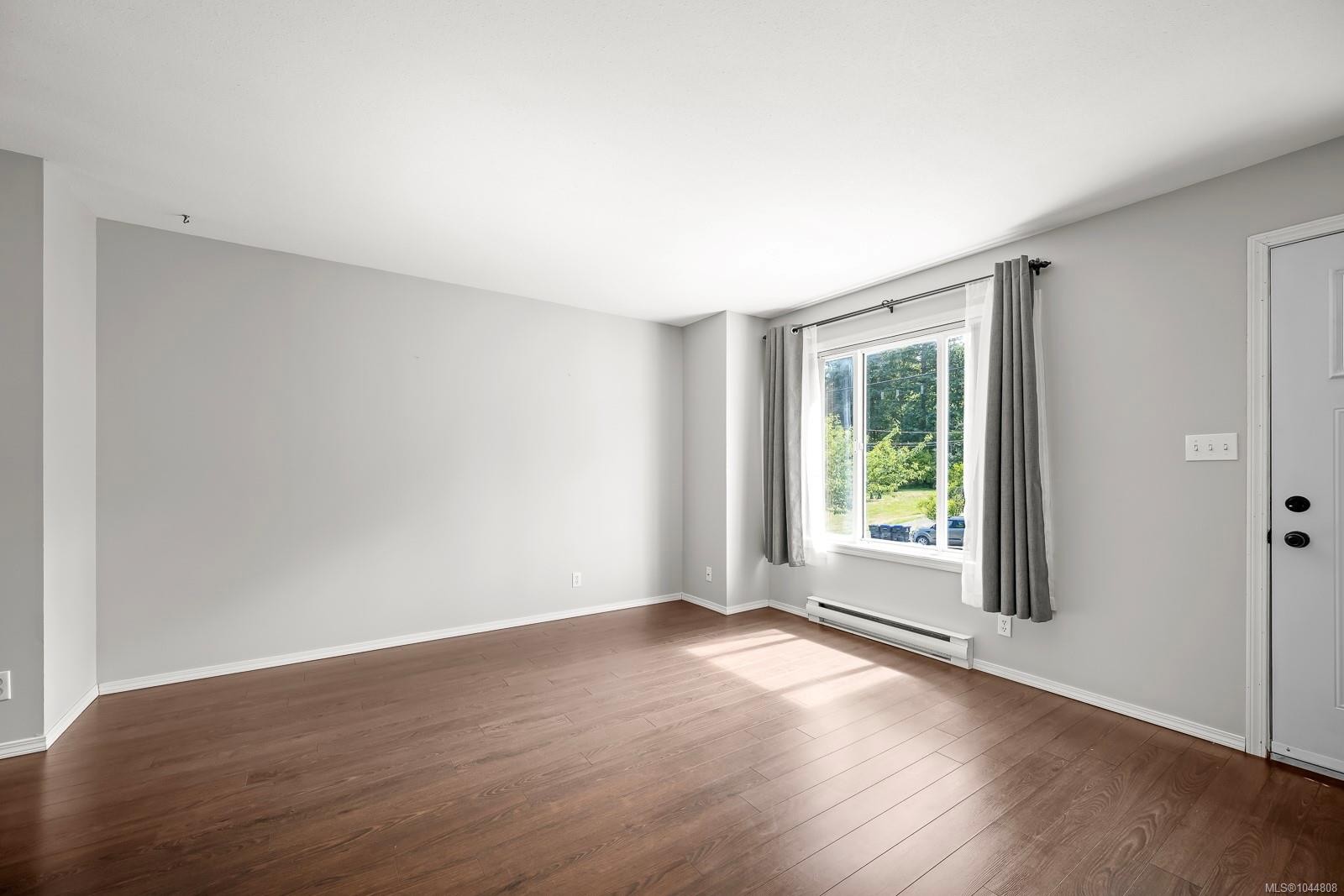 #B-2221 Embleton Cres, Courtenay, BC - Indoor Photo Showing Other Room