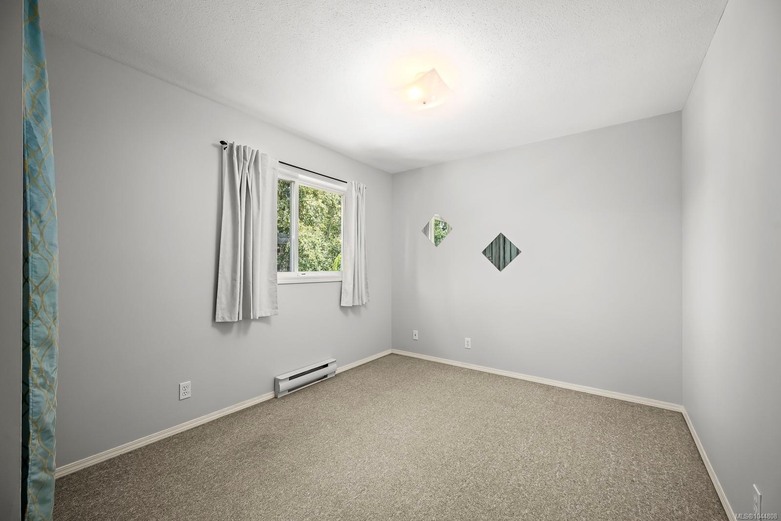 #B-2221 Embleton Cres, Courtenay, BC - Indoor Photo Showing Other Room