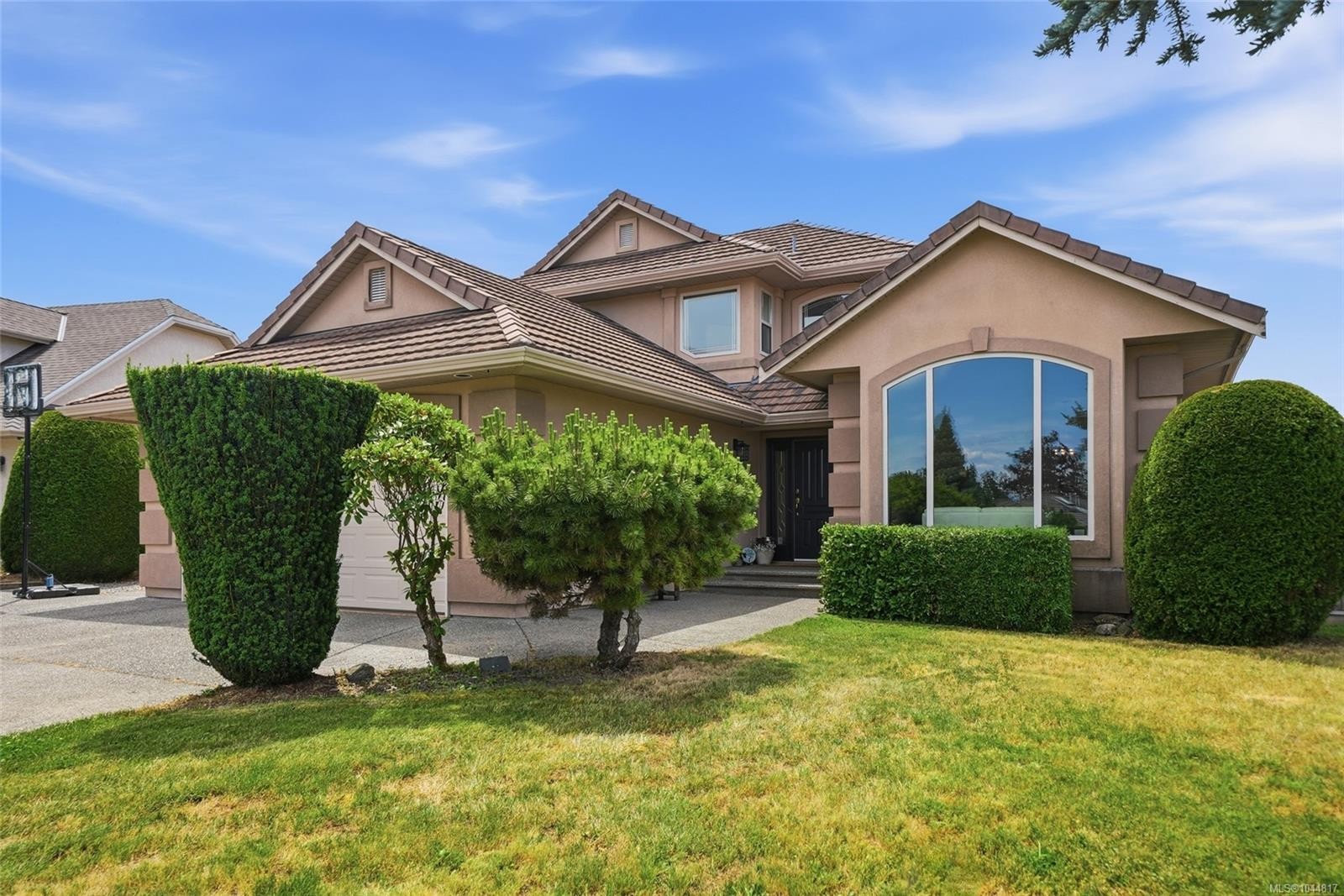 1096 Aery View Way, Parksville, BC