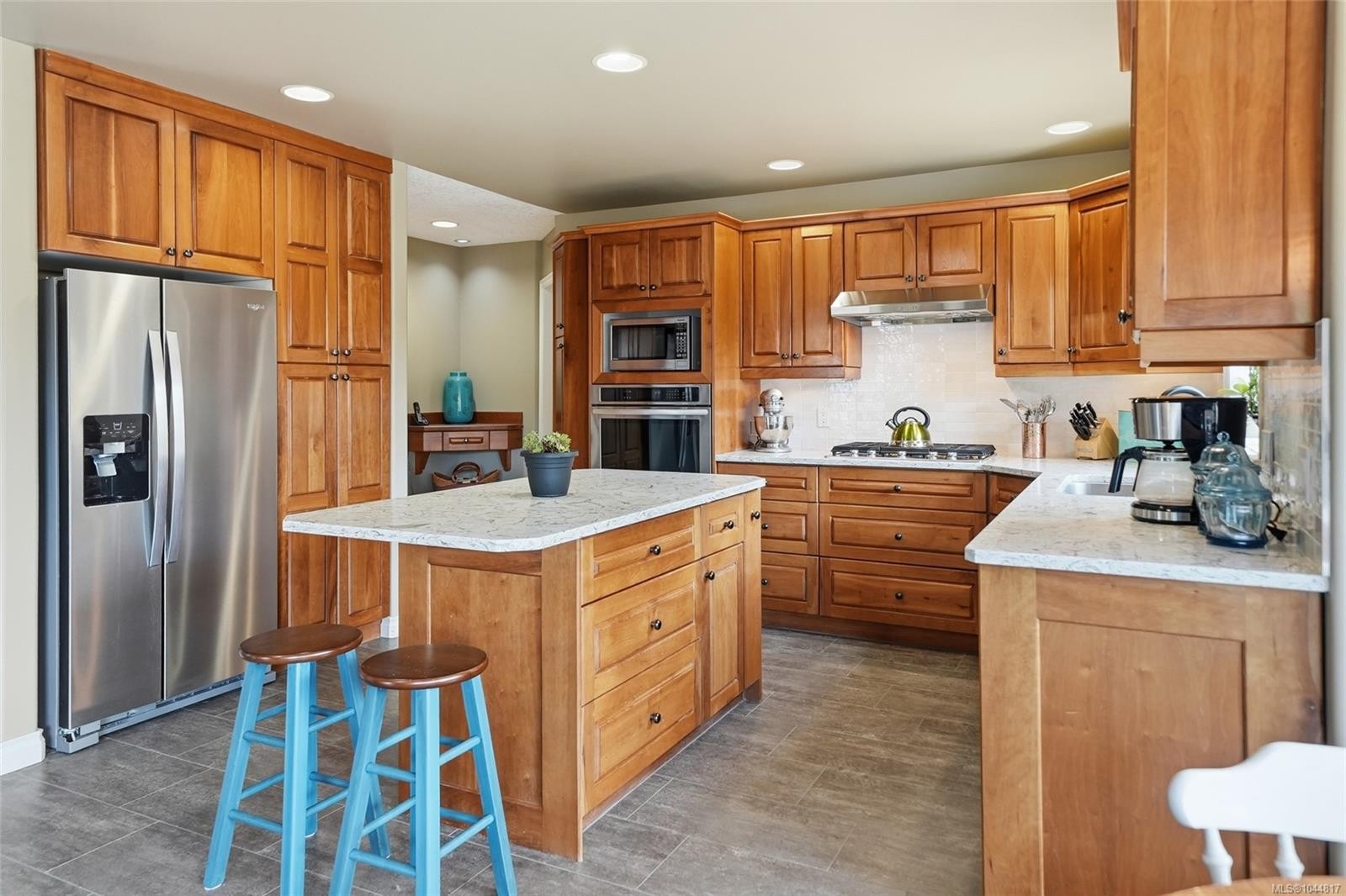 1096 Aery View Way, Parksville, BC