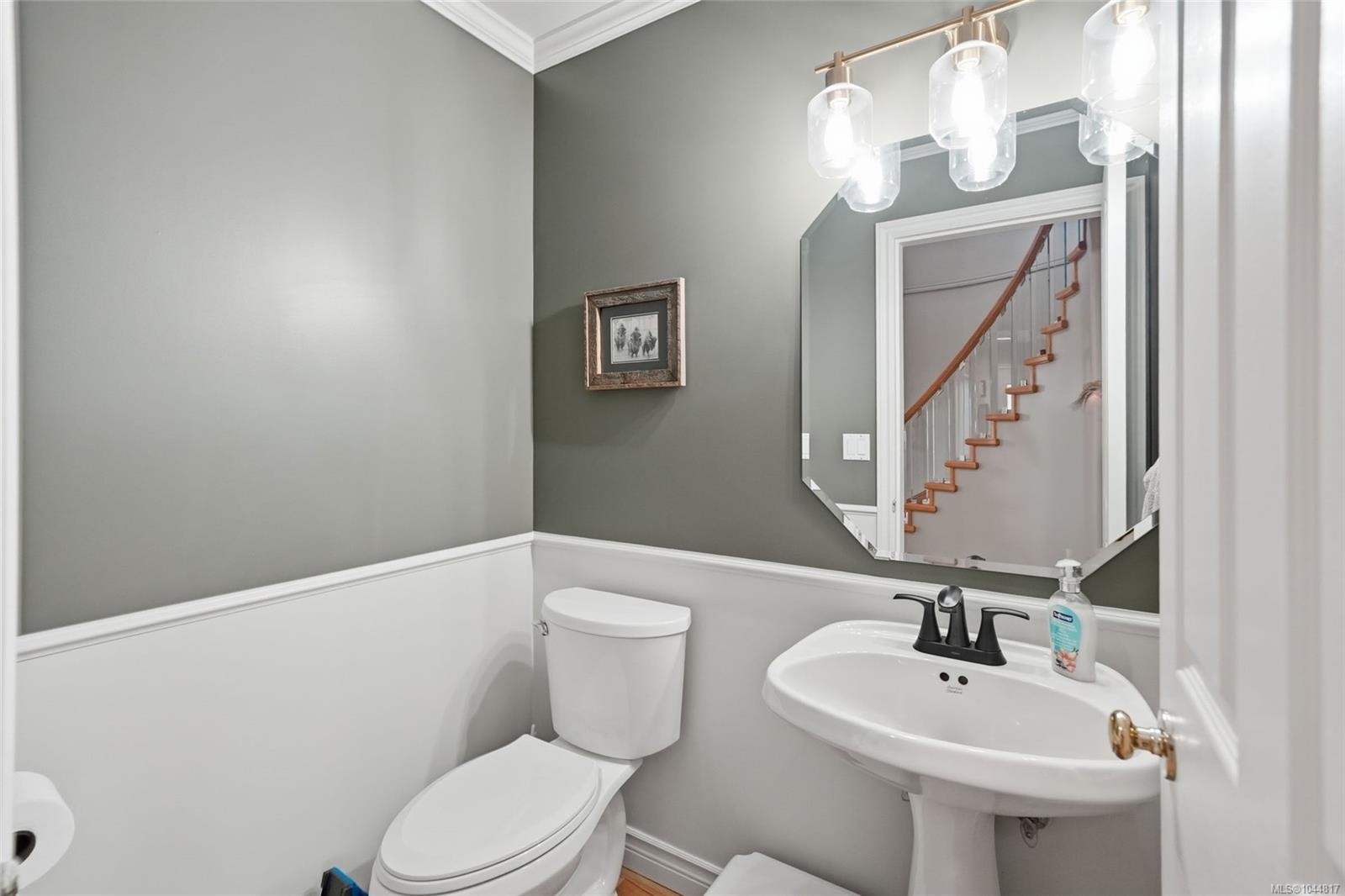 1096 Aery View Way, Parksville, BC