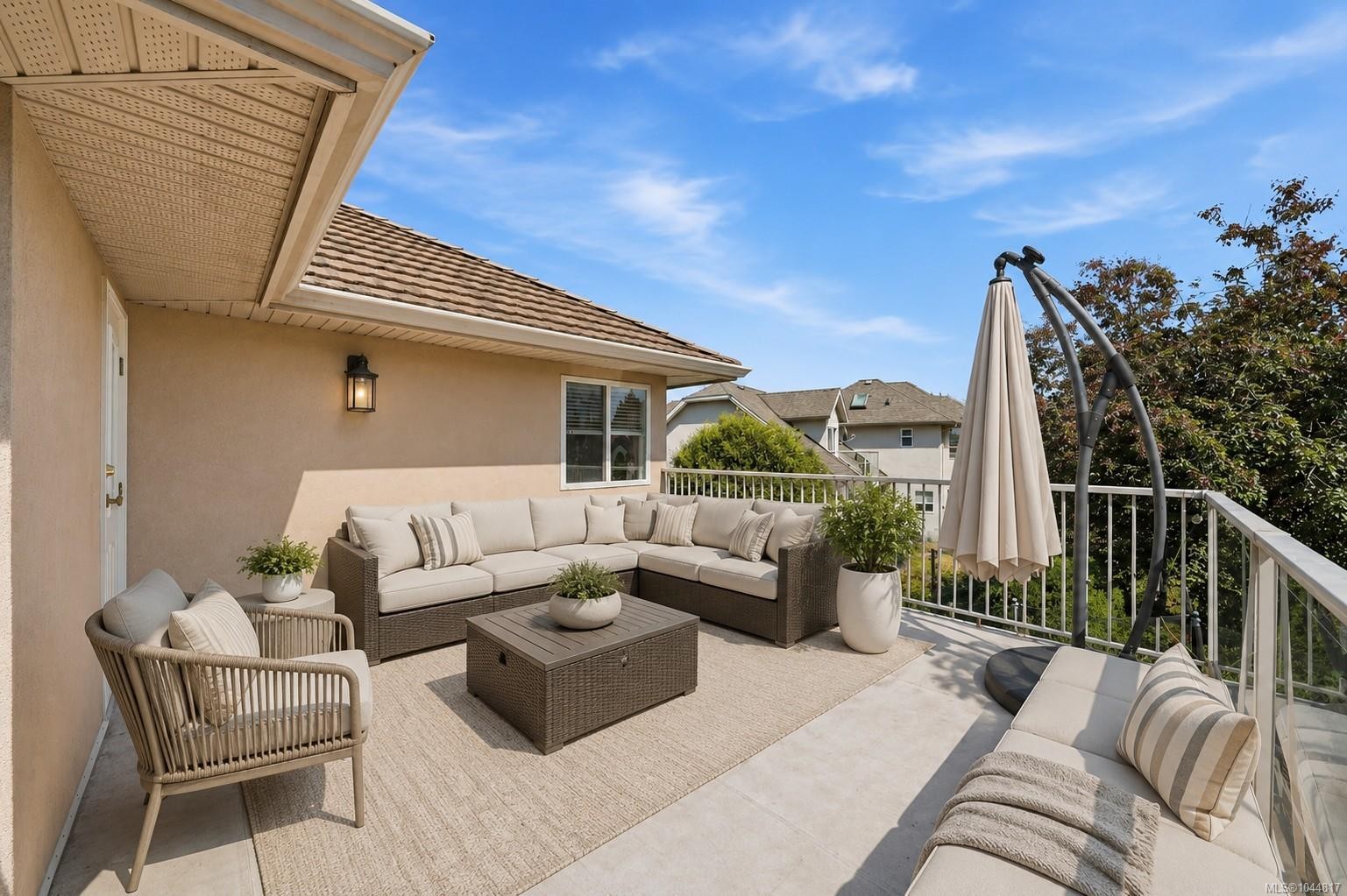 1096 Aery View Way, Parksville, BC