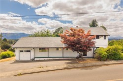 5892 Jaynes Rd Duncan, BC V9L 3C1