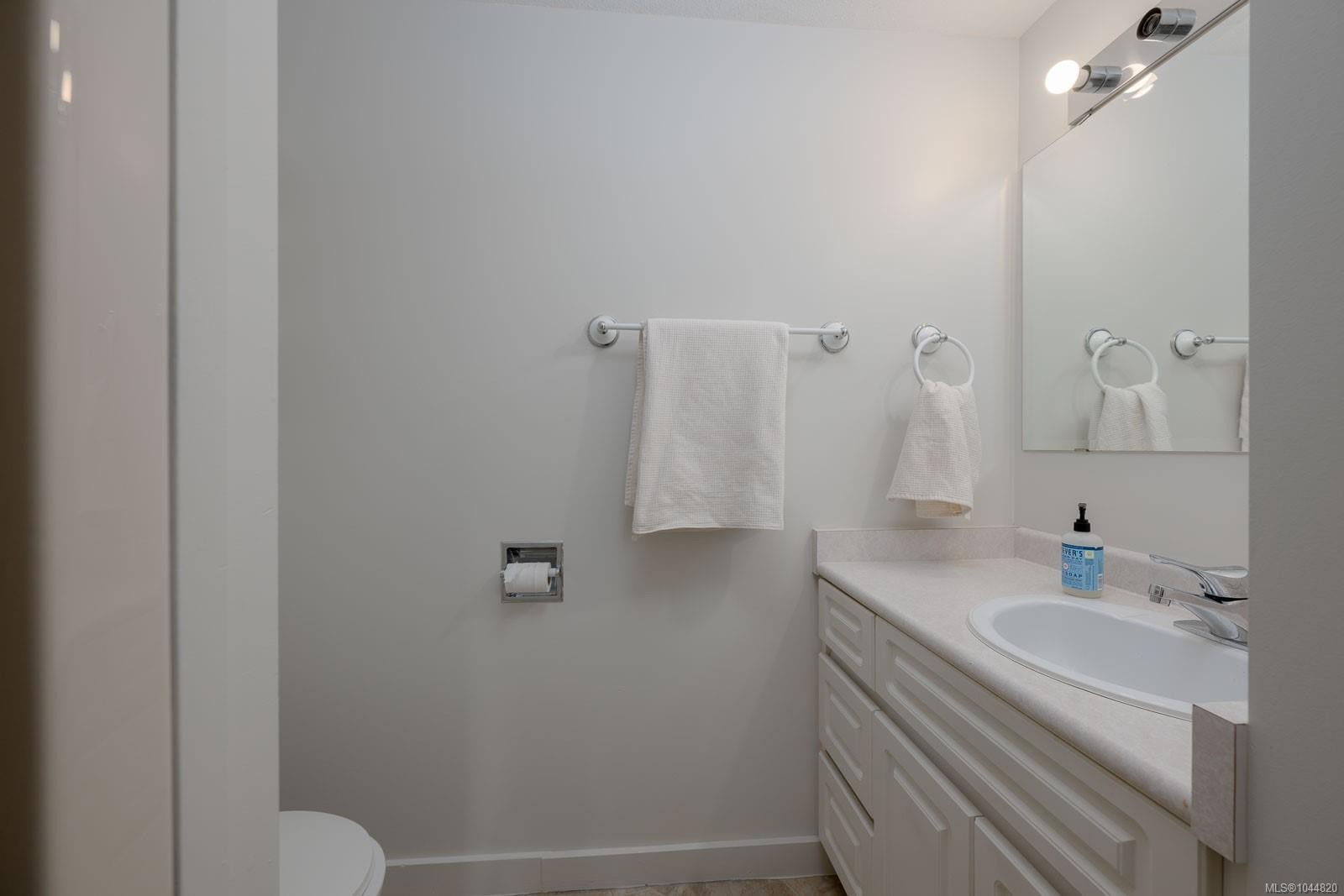 8935 Faber Rd, Port Alberni, BC