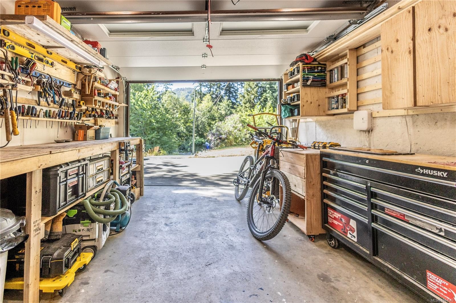 1841 Radway Rd, Shawnigan Lake, BC