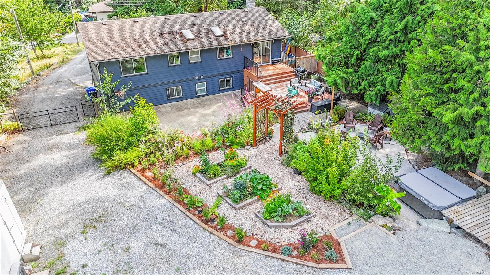 1841 Radway Rd, Shawnigan Lake, BC