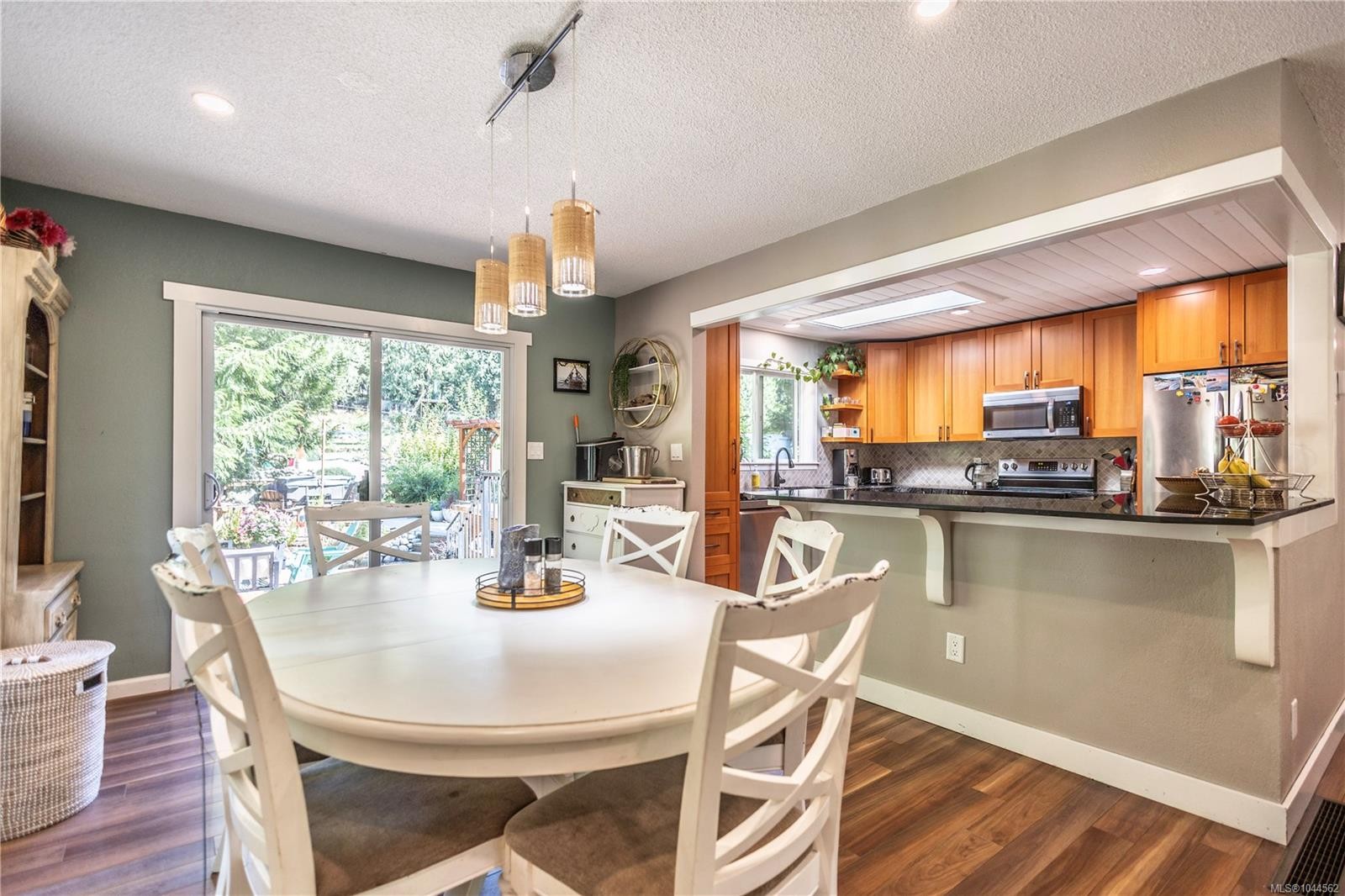 1841 Radway Rd, Shawnigan Lake, BC