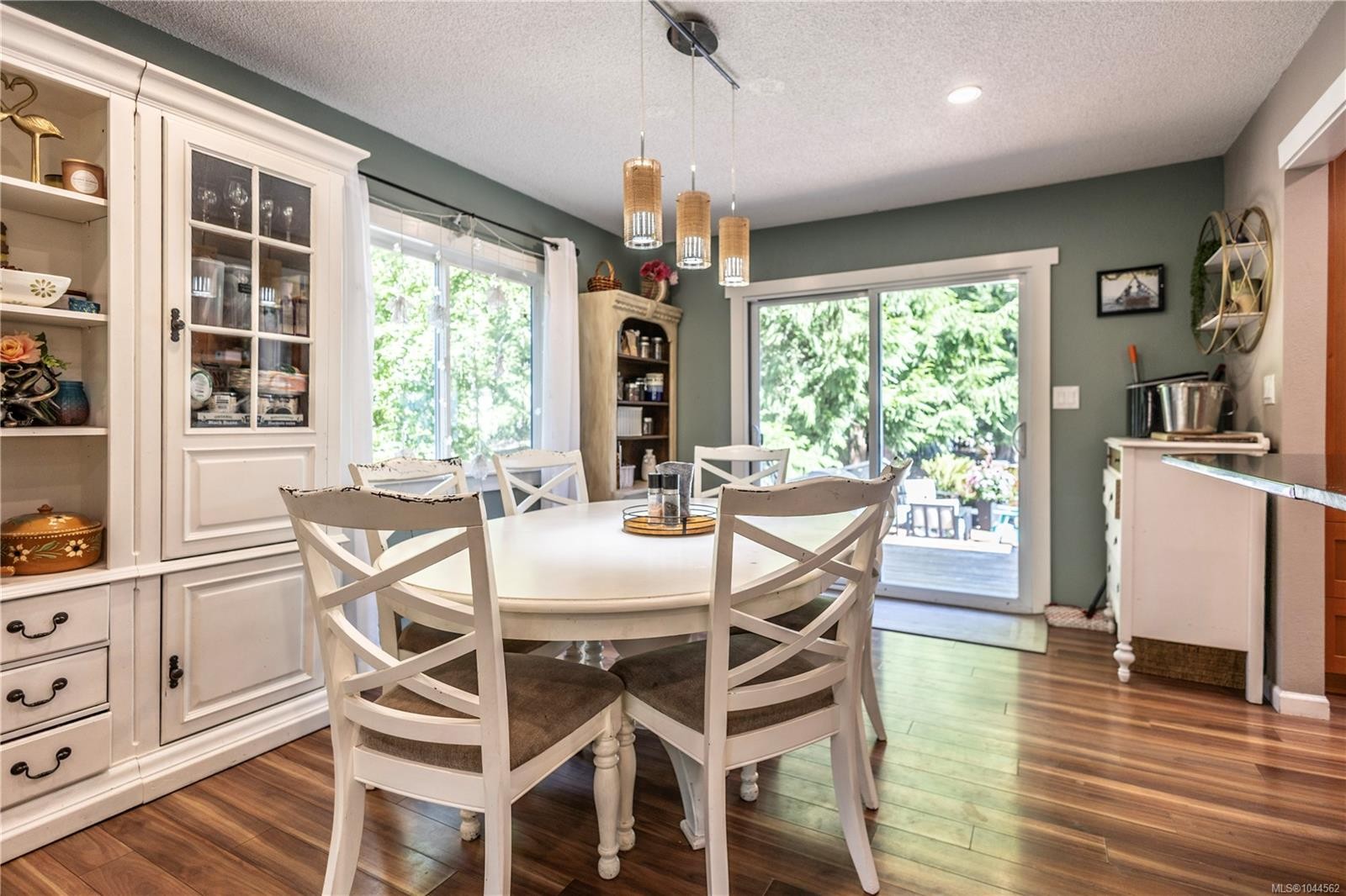 1841 Radway Rd, Shawnigan Lake, BC