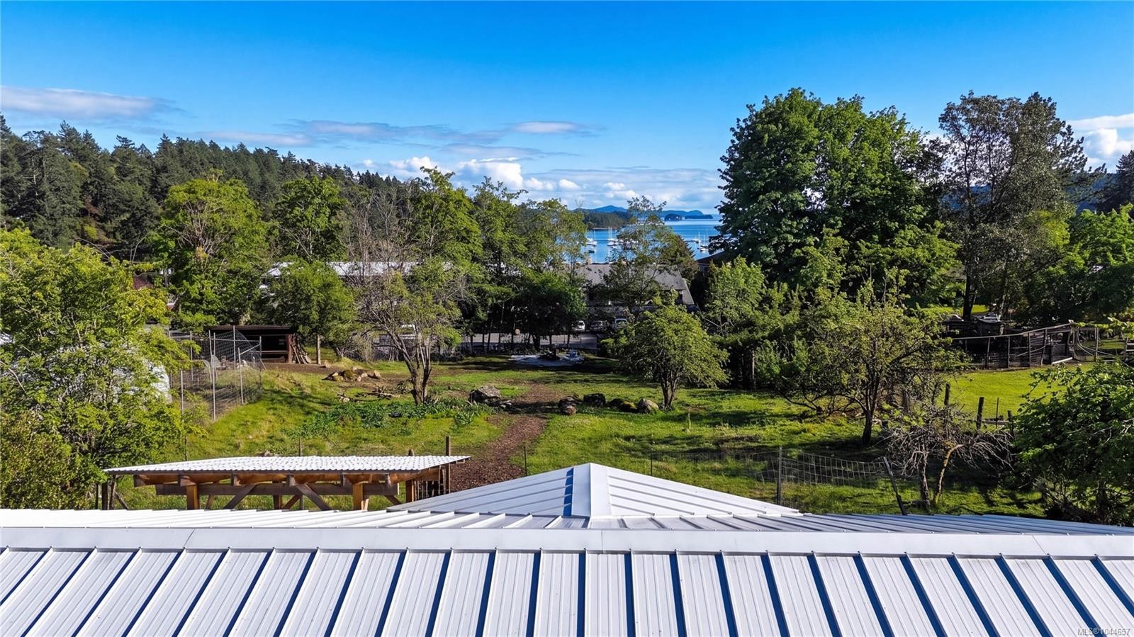 265 Lower Ganges Rd, Salt Spring, BC