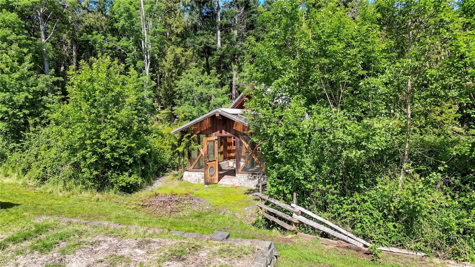 265 Lower Ganges Rd, Salt Spring, BC