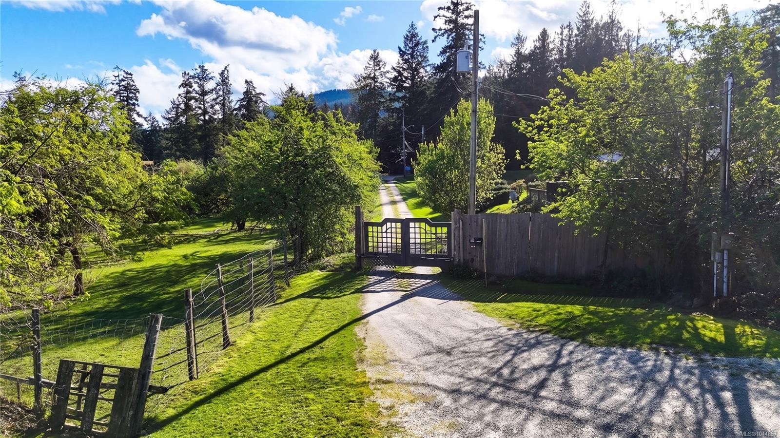 265 Lower Ganges Rd, Salt Spring, BC
