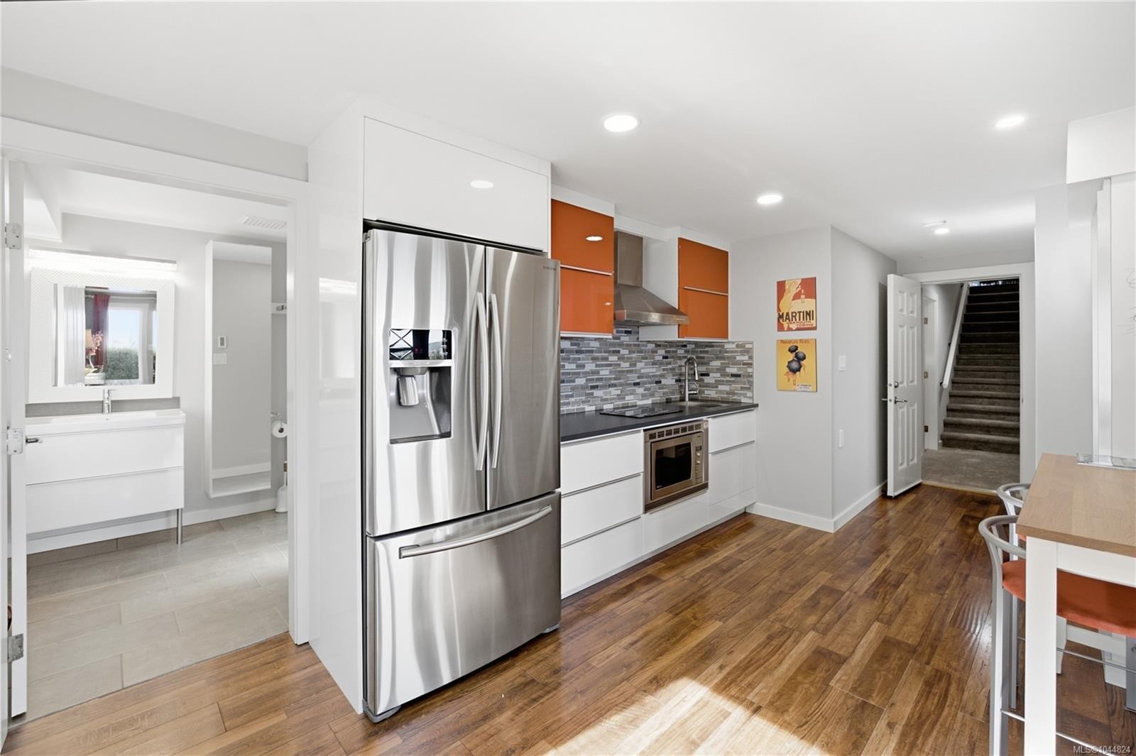 8485 Lisa Lane, Lantzville, BC