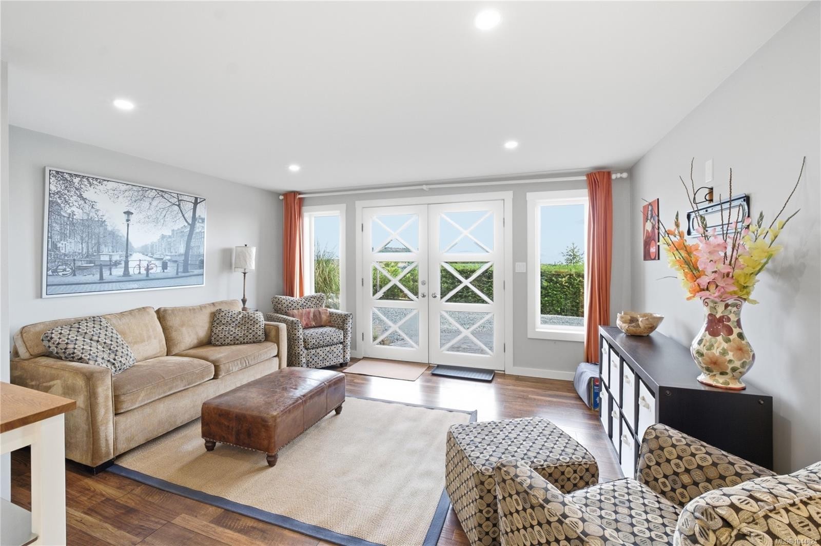 8485 Lisa Lane, Lantzville, BC