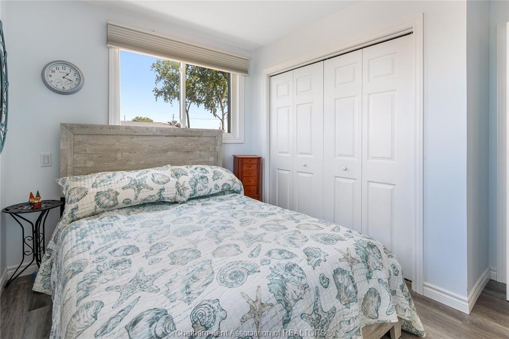 95 Island Crescent, Lighthouse Cove, ON - Indoor Photo Showing Bedroom