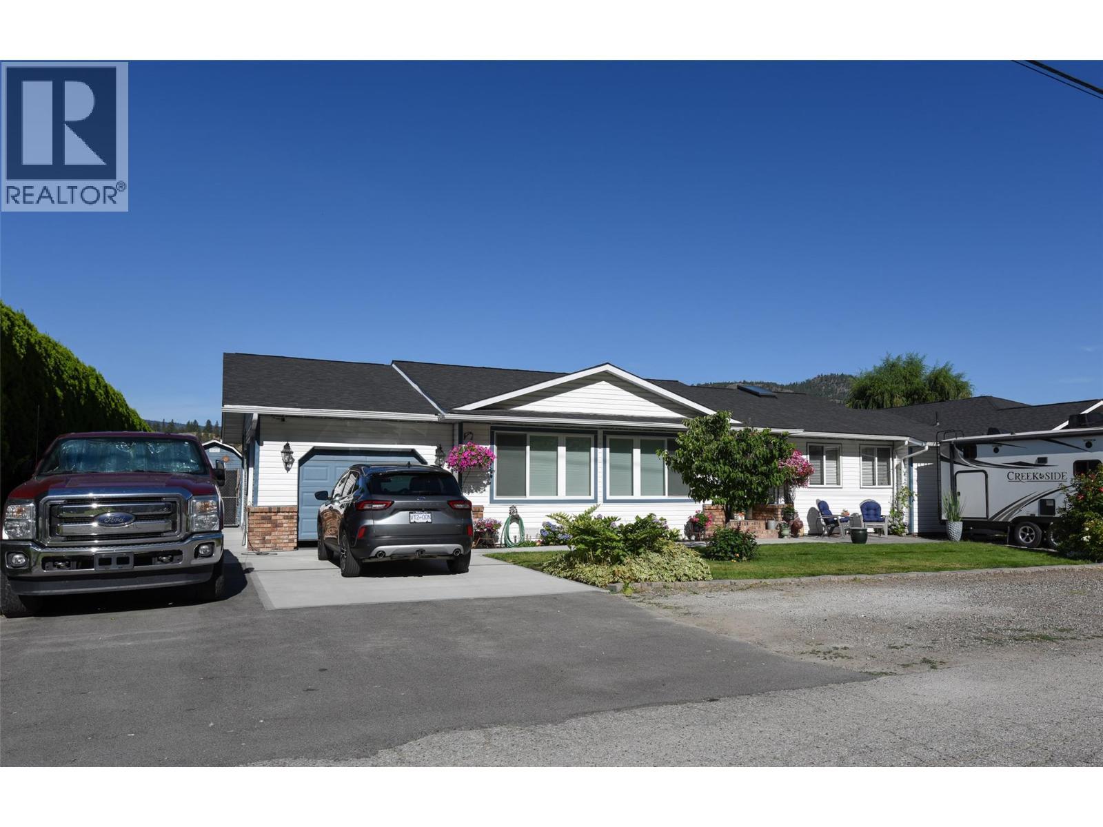 11414 Adams Avenue, Summerland, BC - Outdoor With Facade