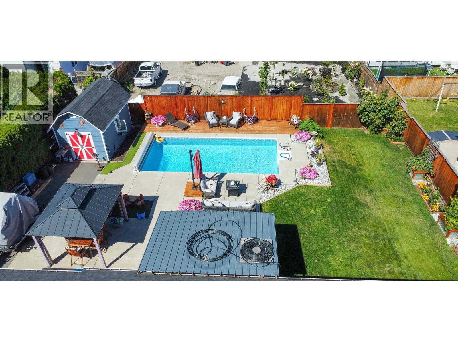 11414 Adams Avenue, Summerland, BC - Outdoor With In Ground Pool With Backyard