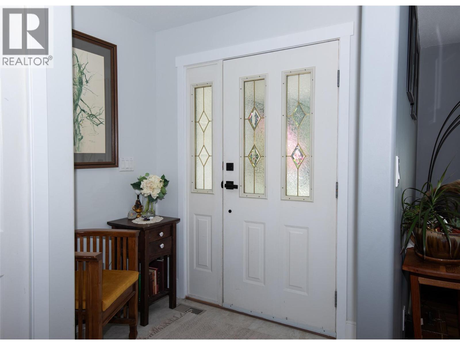11414 Adams Avenue, Summerland, BC - Indoor Photo Showing Other Room
