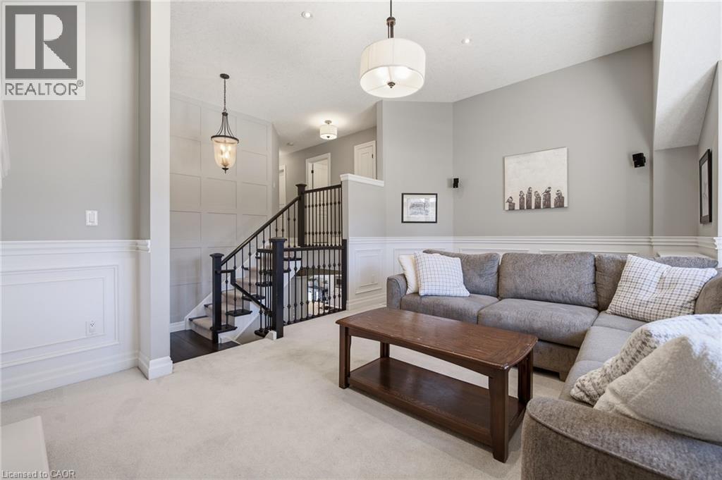 936 Dunblane Court, Kitchener, ON - Indoor Photo Showing Living Room