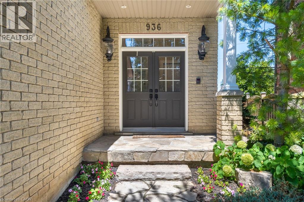 936 Dunblane Court, Kitchener, ON - Outdoor