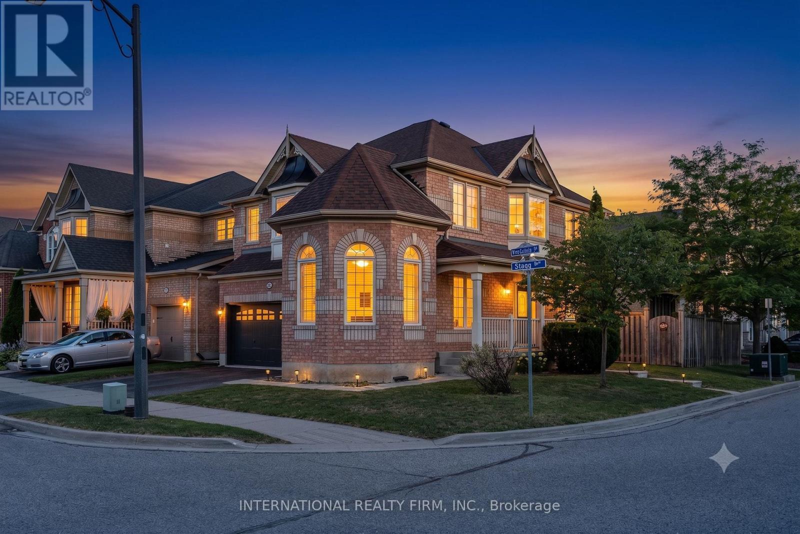 720 Stagg Gardens, Milton, ON - Outdoor