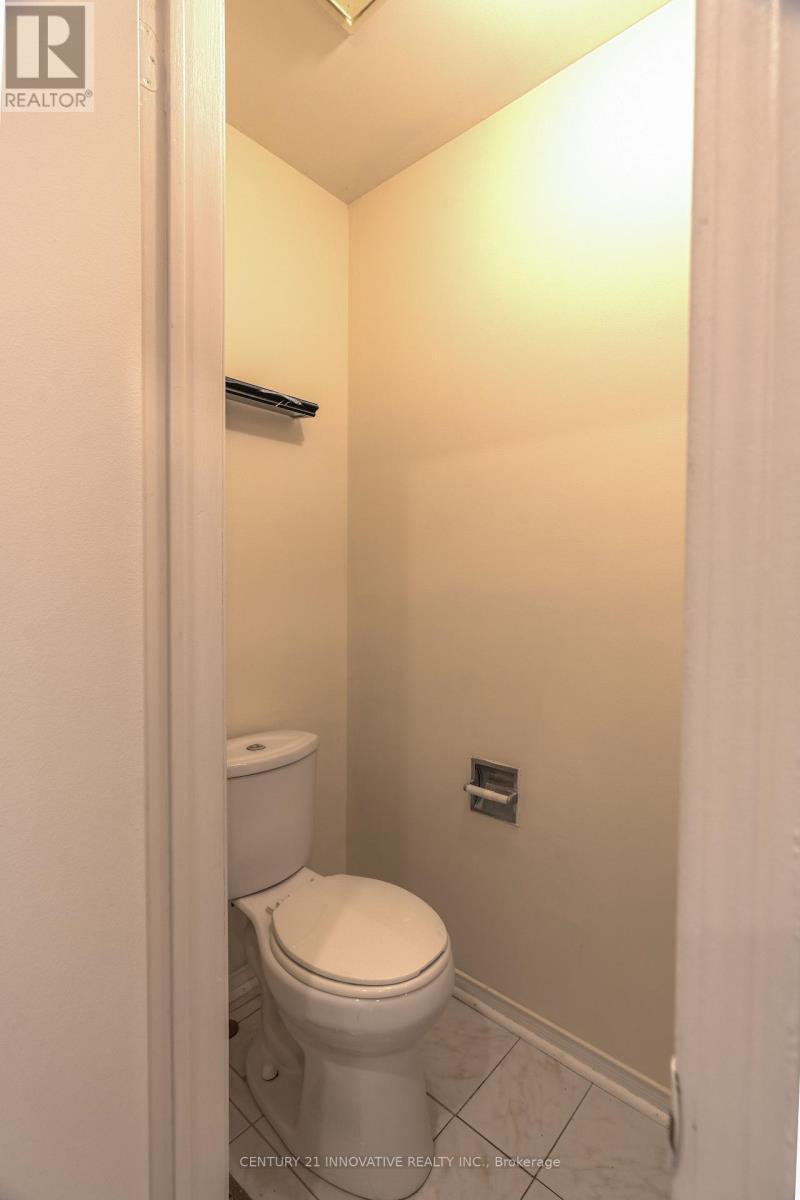 35 Magill Drive, Ajax, ON - Indoor Photo Showing Bathroom