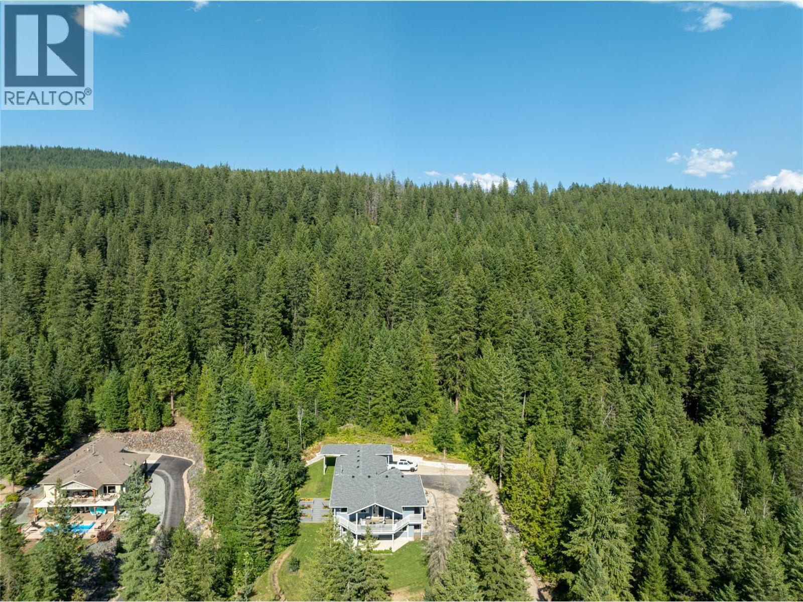 2592 Alpen Paradies Road Unit# 58, Blind Bay, BC - Outdoor With View