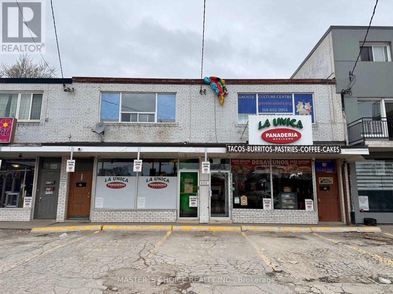 848-850 Wilson Avenue, Toronto, ON