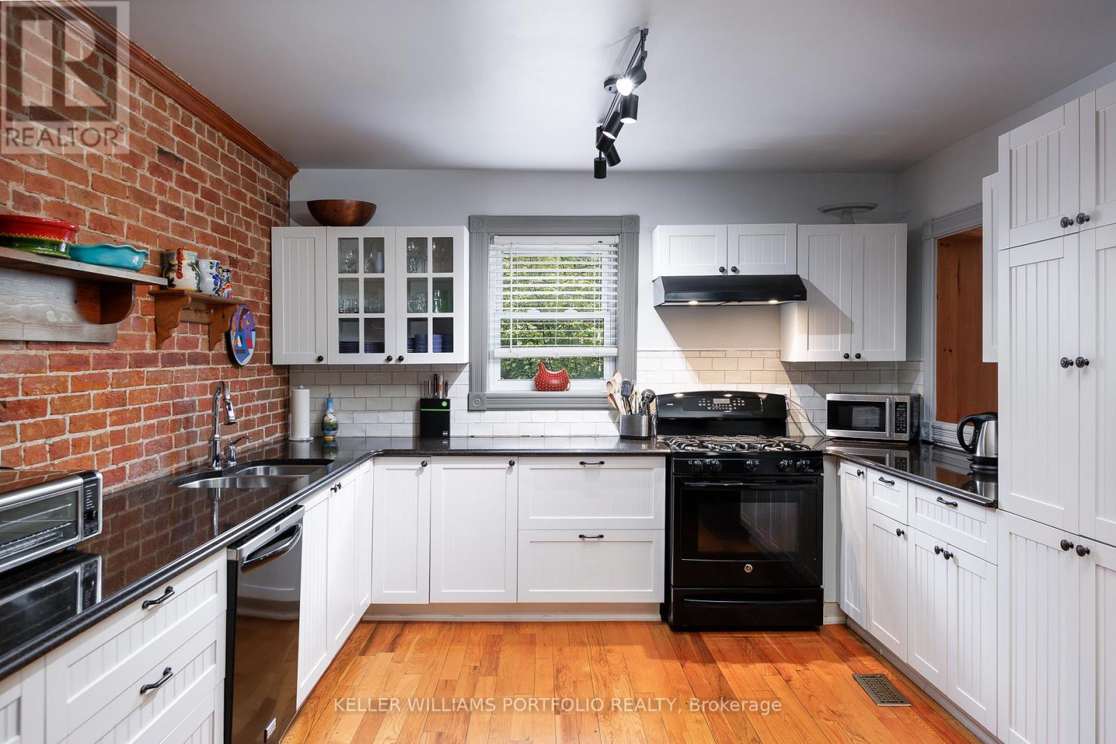 191 Stuart Street, Cobourg, ON - Indoor Photo Showing Kitchen With Double Sink