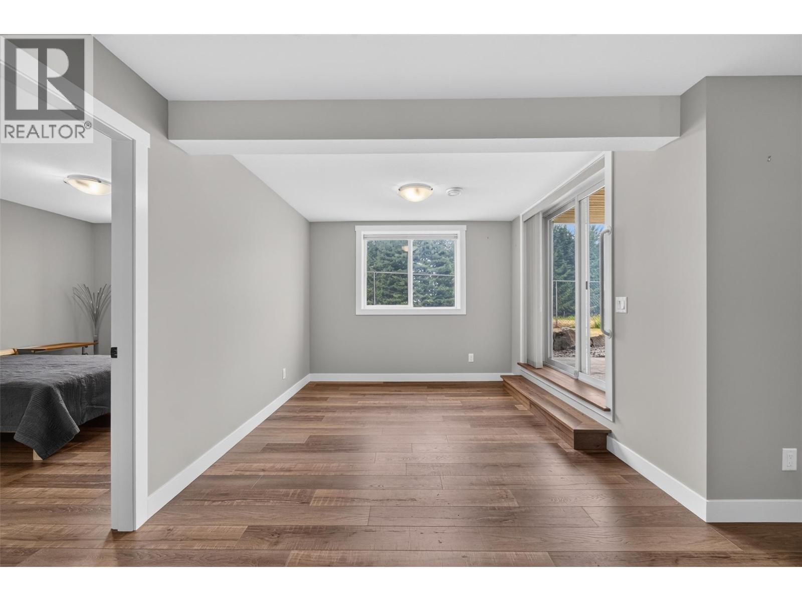 1791 10 Street Sw Unit# 27, Salmon Arm, BC - Indoor Photo Showing Other Room