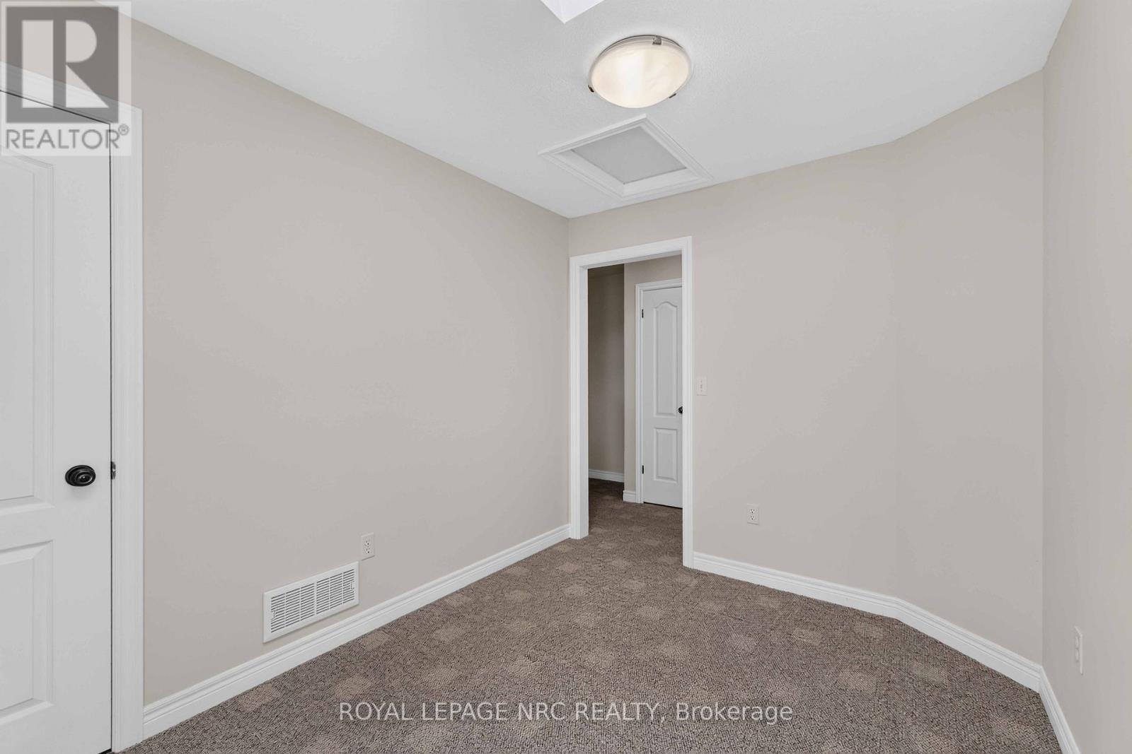 Another View - 82 Maple Street, Port Colborne (Sugarloaf), ON - Indoor Photo Showing Other Room
