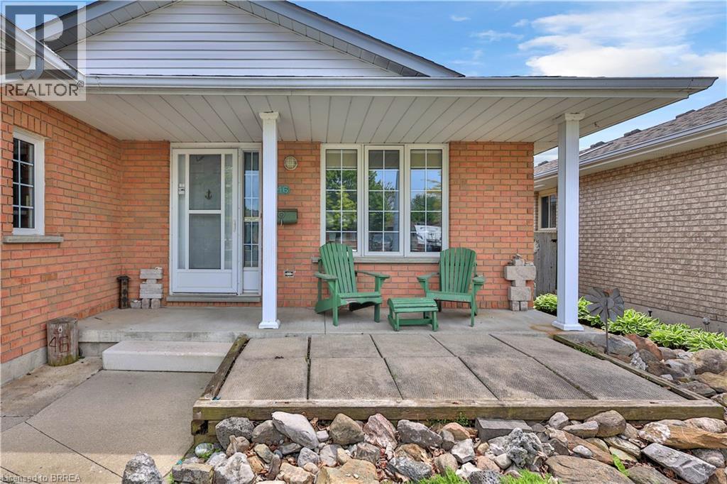 46 Anderson Avenue, Simcoe, ON - Outdoor With Deck Patio Veranda With Exterior