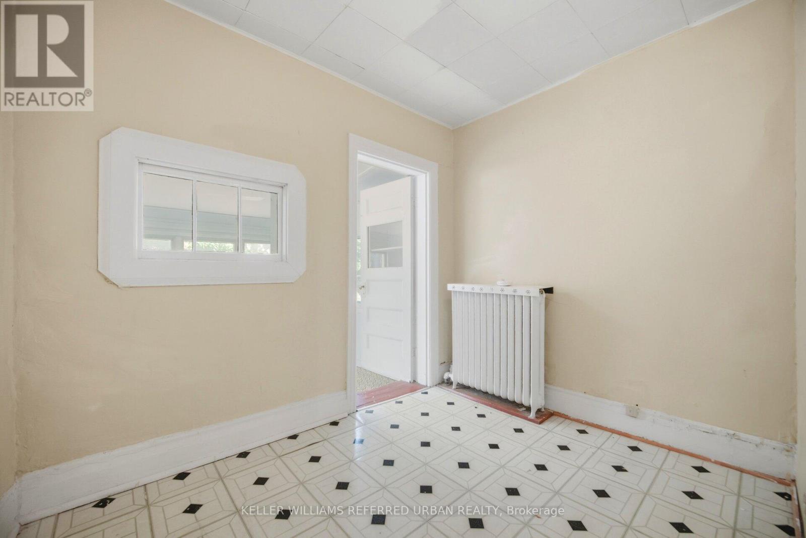 126 Close Avenue, Toronto, ON - Indoor