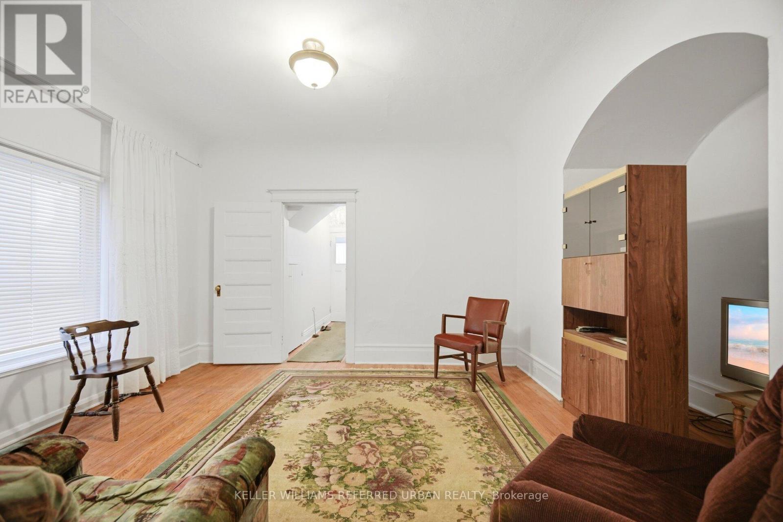 126 Close Avenue, Toronto, ON - Indoor Photo Showing Other Room