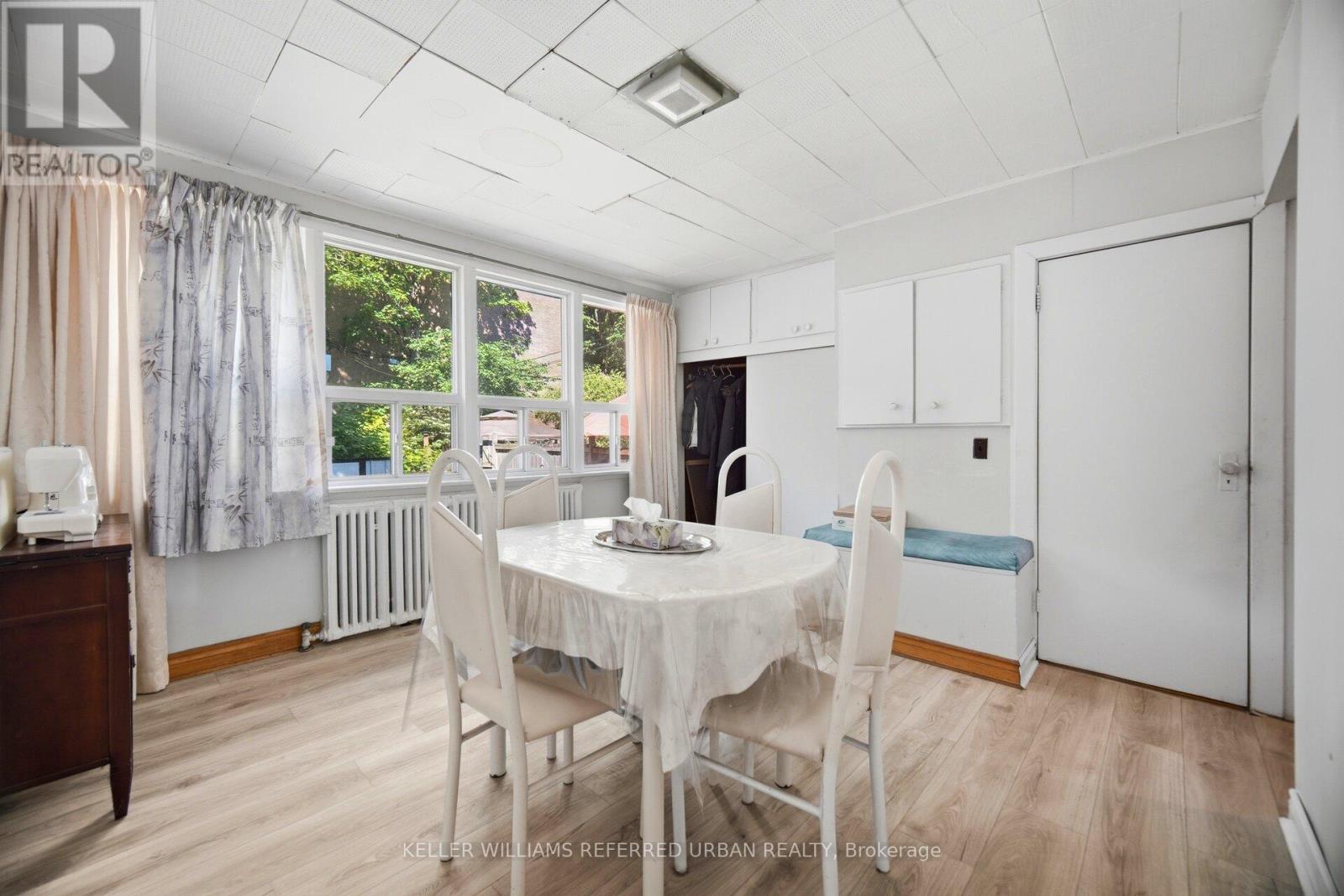 126 Close Avenue, Toronto, ON - Indoor Photo Showing Dining Room