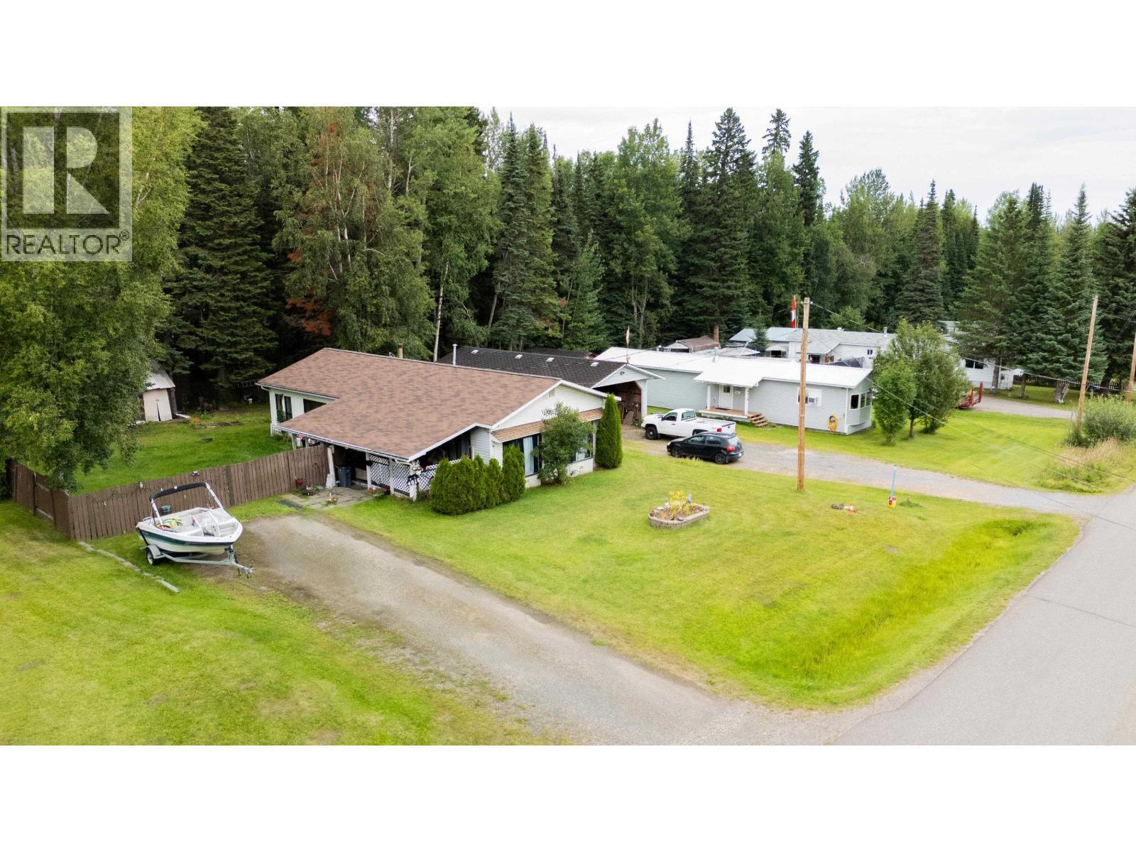 4016 Diamond Drive, Prince George, BC - Outdoor
