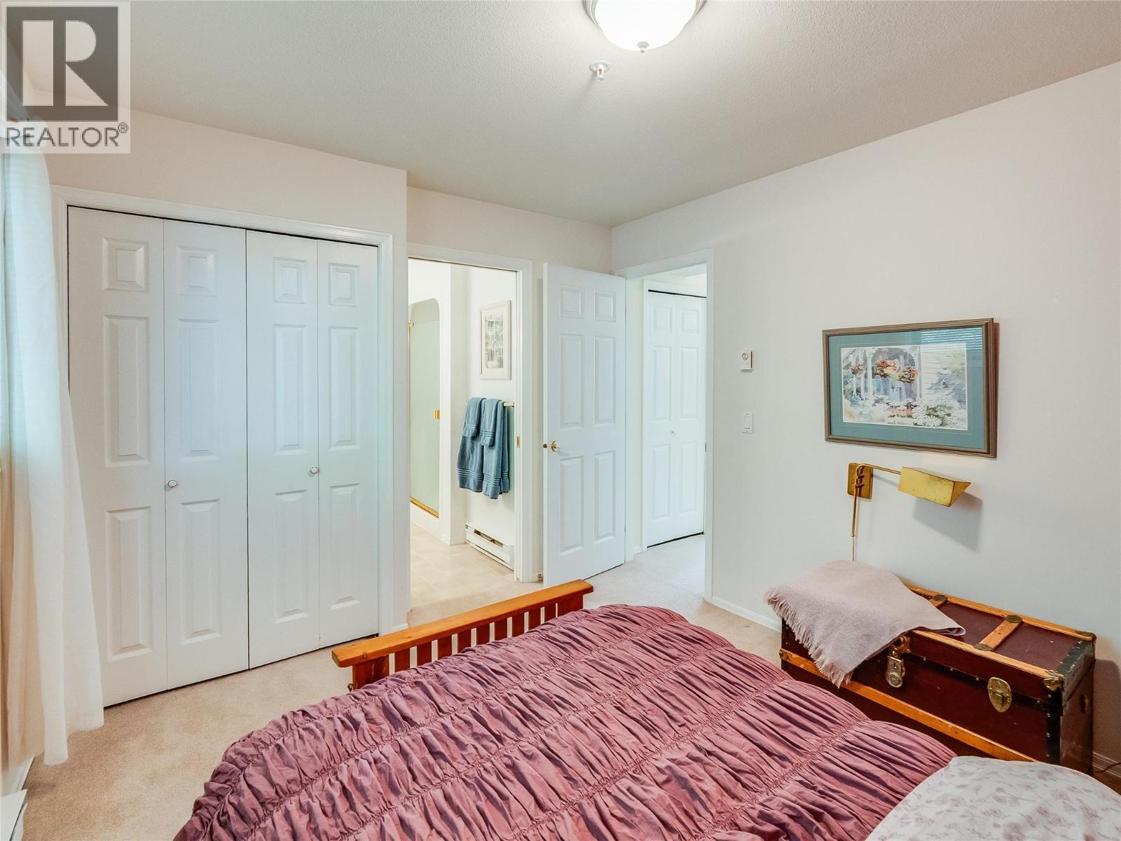 38 High Street Unit# 307, Nelson, BC - Indoor Photo Showing Bedroom