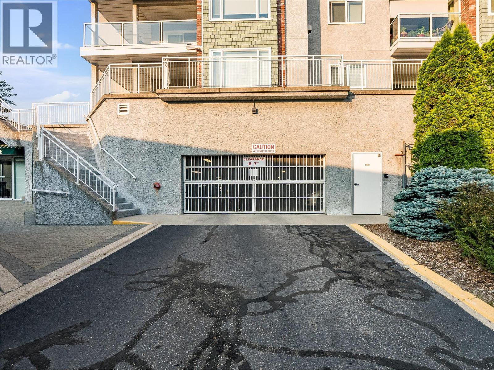 38 High Street Unit# 307, Nelson, BC - Outdoor