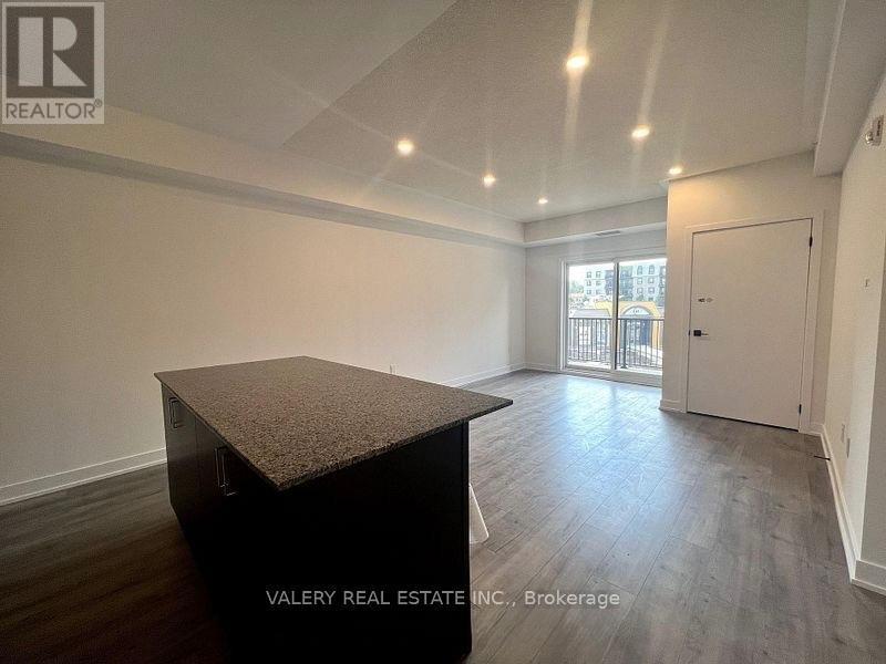 205 - 1 Chef Lane, Barrie, ON - Indoor Photo Showing Other Room