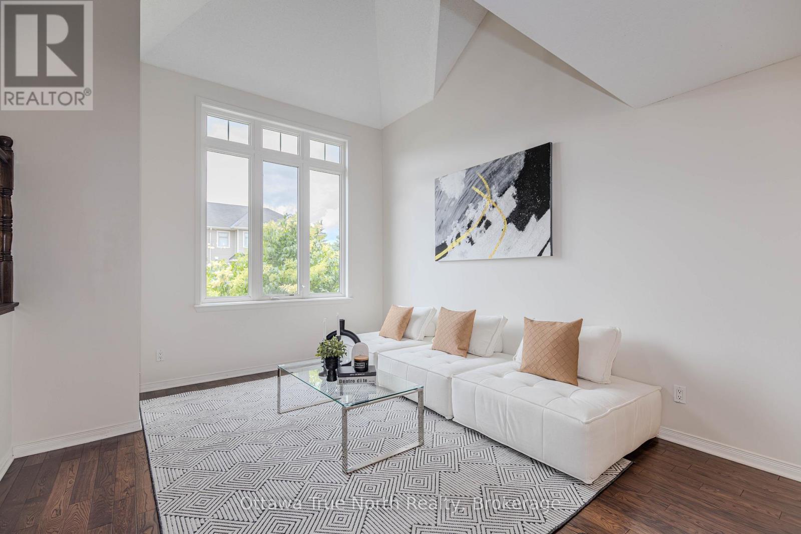 9 - 276 Keltie Private, Ottawa, ON - Indoor