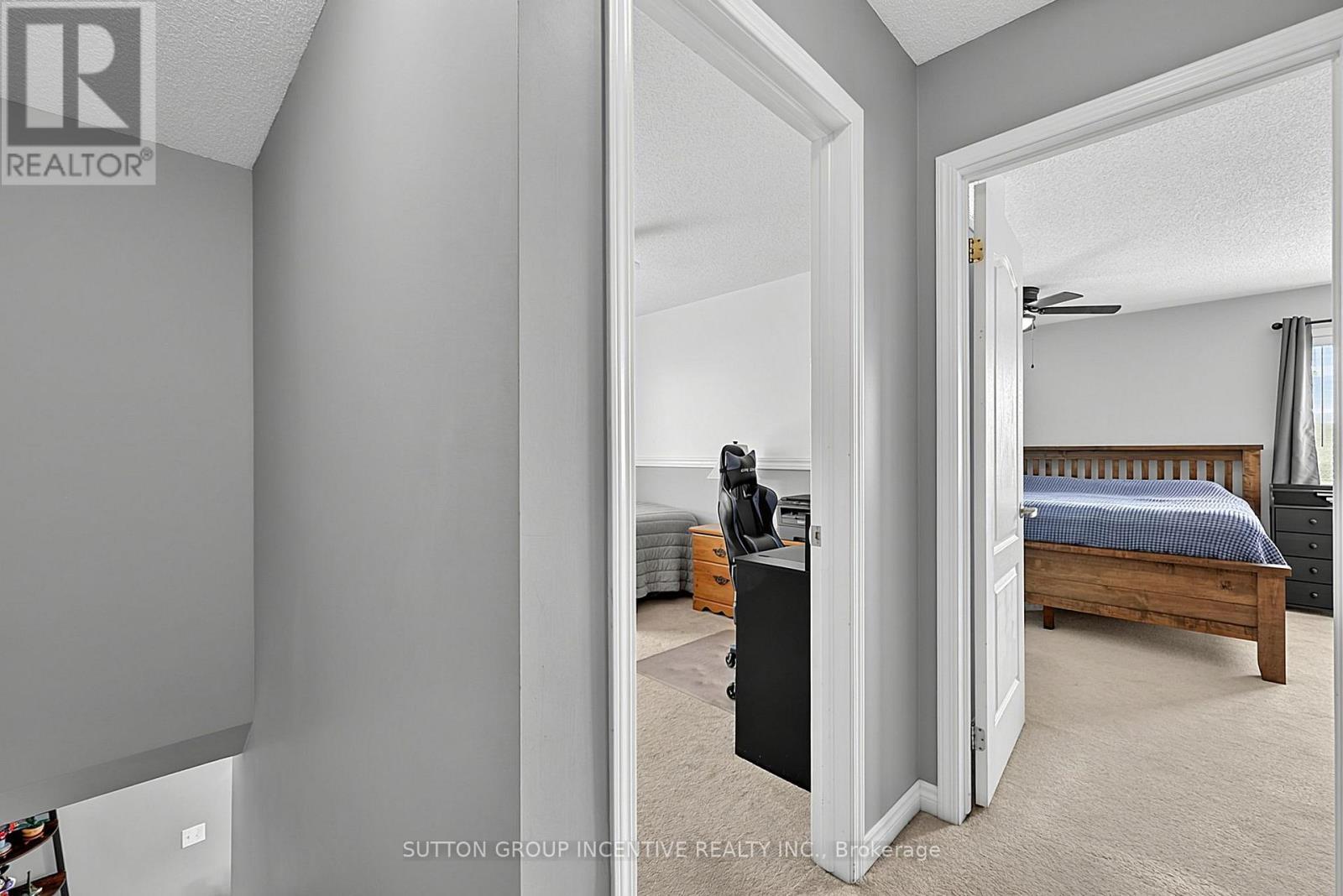 7 - 139 Sydenham Wells, Barrie, ON - Indoor Photo Showing Other Room