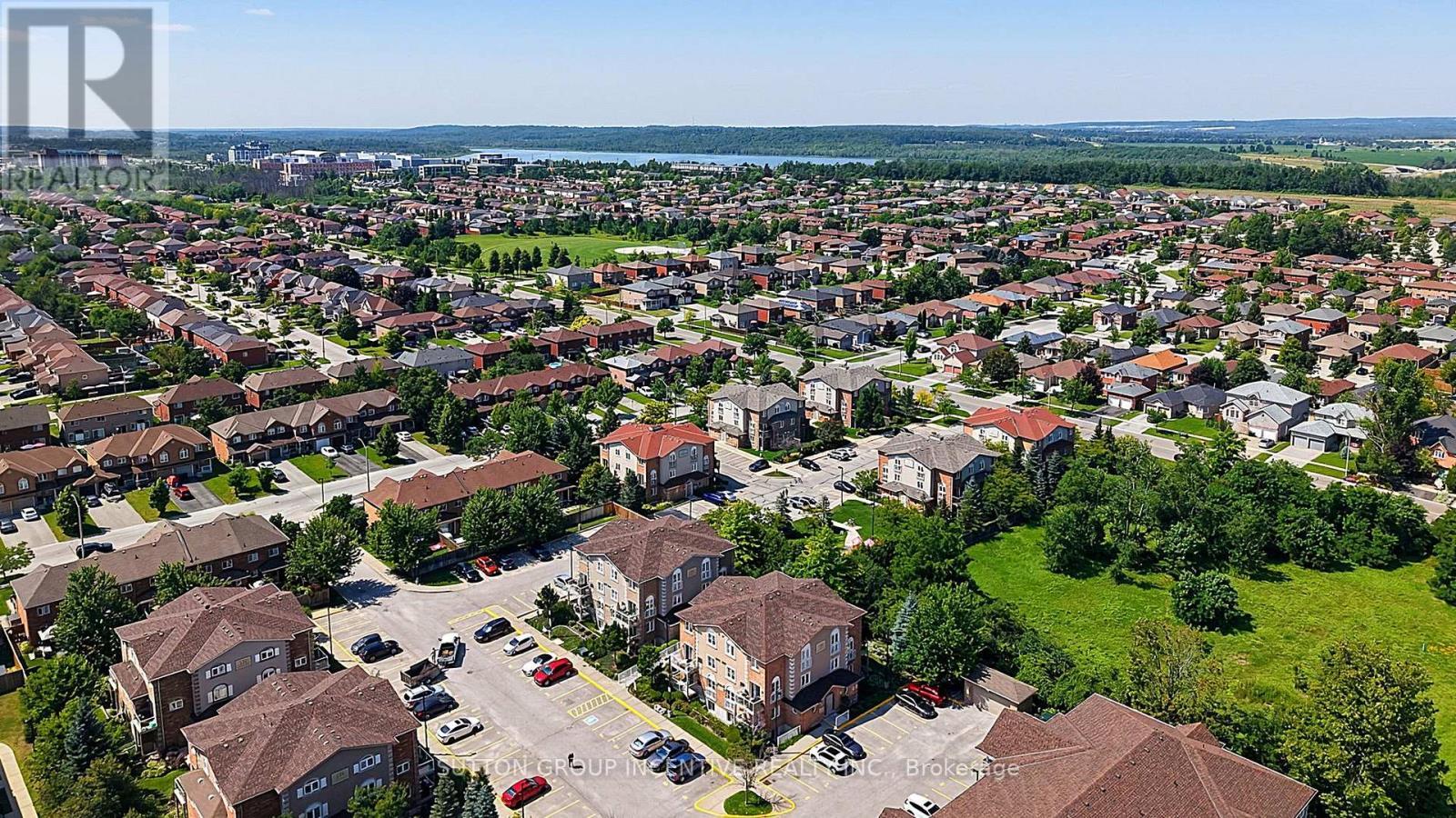 7 - 139 Sydenham Wells, Barrie, ON - Outdoor With View