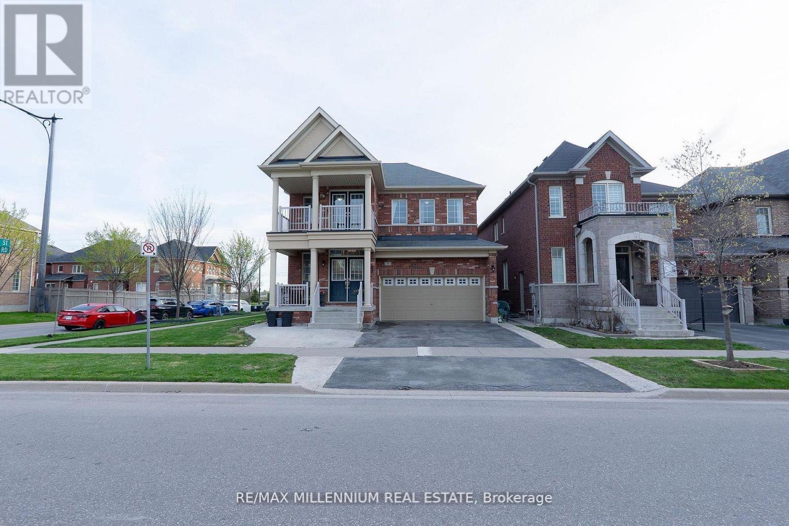 8 Zelda Road, Brampton, ON - Outdoor With Facade