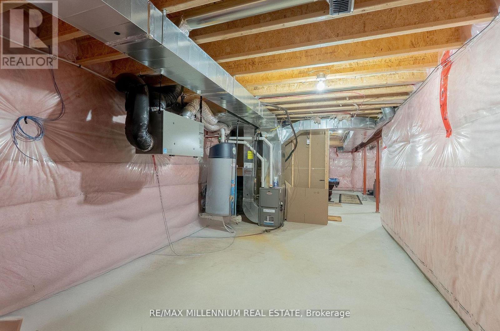 8 Zelda Road, Brampton, ON - Indoor Photo Showing Basement
